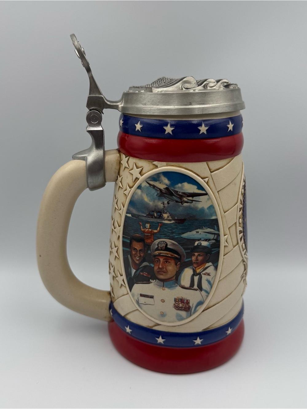 US NAVY STEIN ARMED FORCES SERIES Anheuser-Busch Lidded Stein